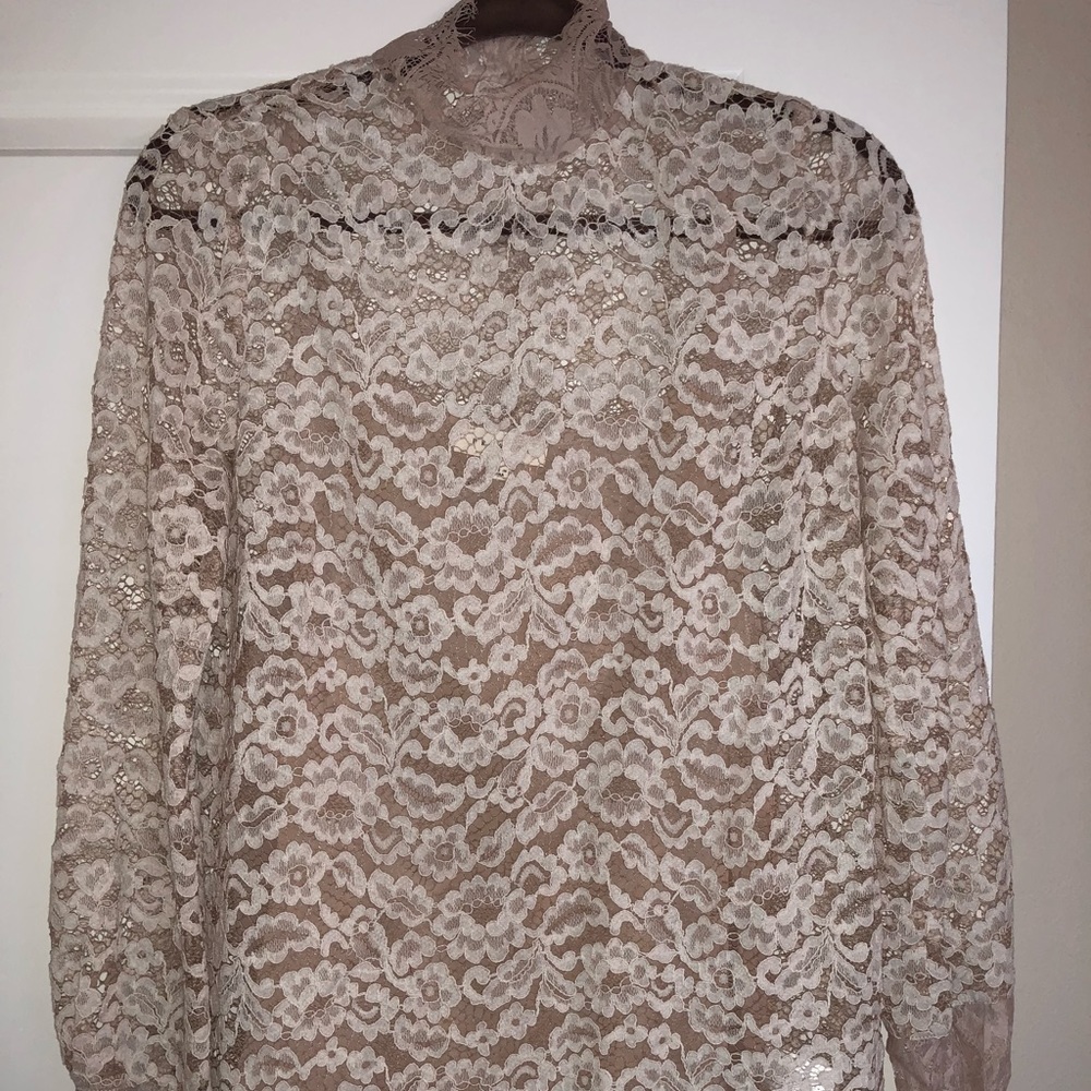 White and tan vintage lace top
